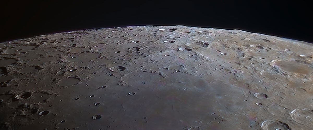 Close up of the moon