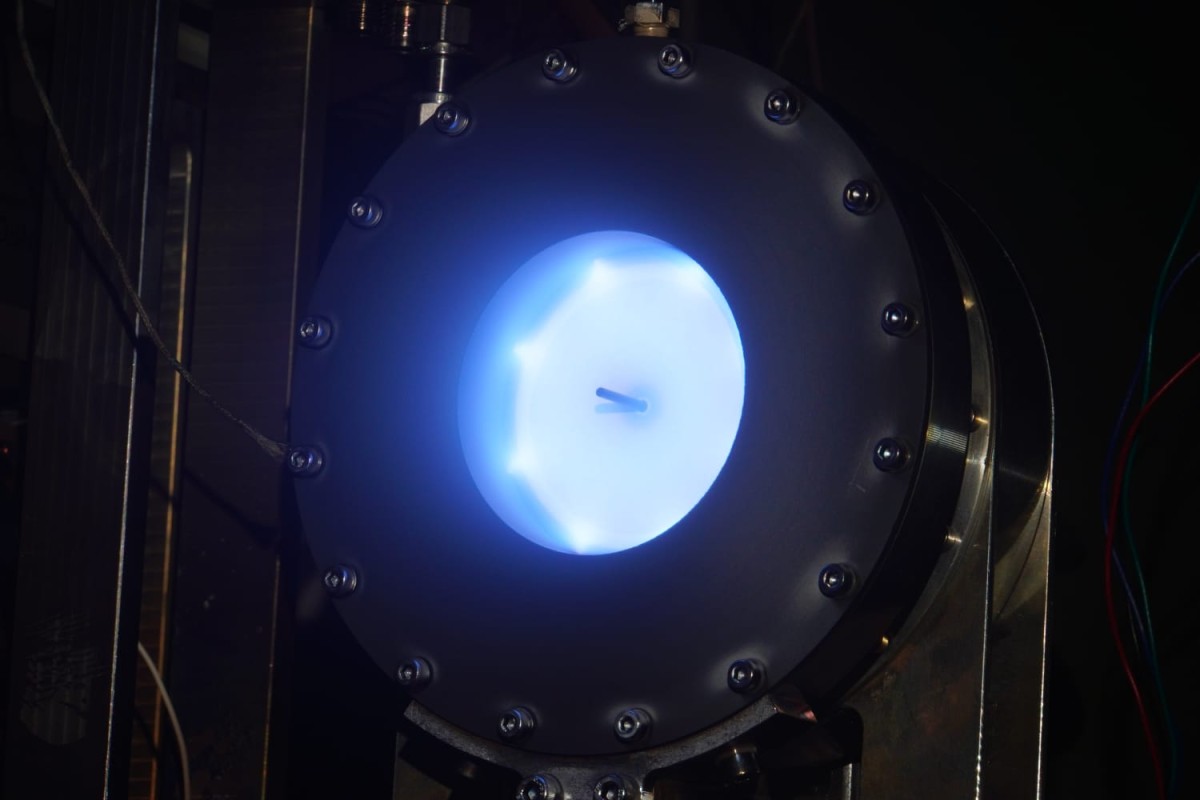 ECR Magnetic Nozzle Thruster