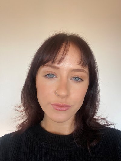 Photograph of student caller Mia Healy