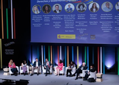 Prof Carla Bonina chairing plenary at OGP Global Summit, October 2025