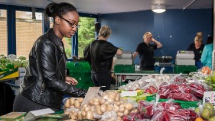 fruit-and-veg-market image