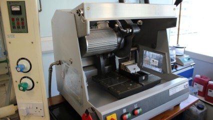 Cutter machine