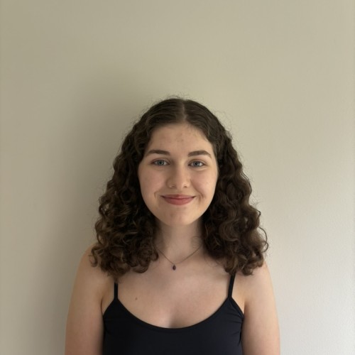 Isabelle R. profile image