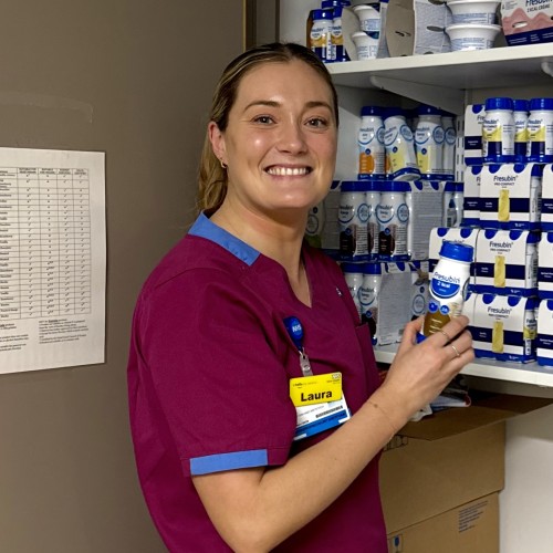 Laura D profile image