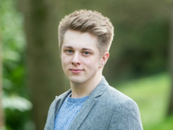 Andy Plom