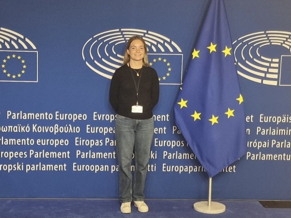 Lourdes profile image