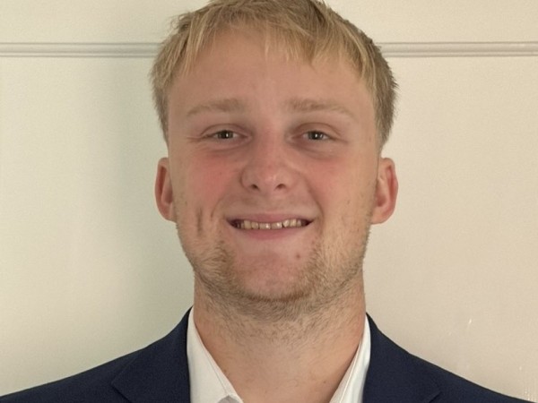 Ellis profile image