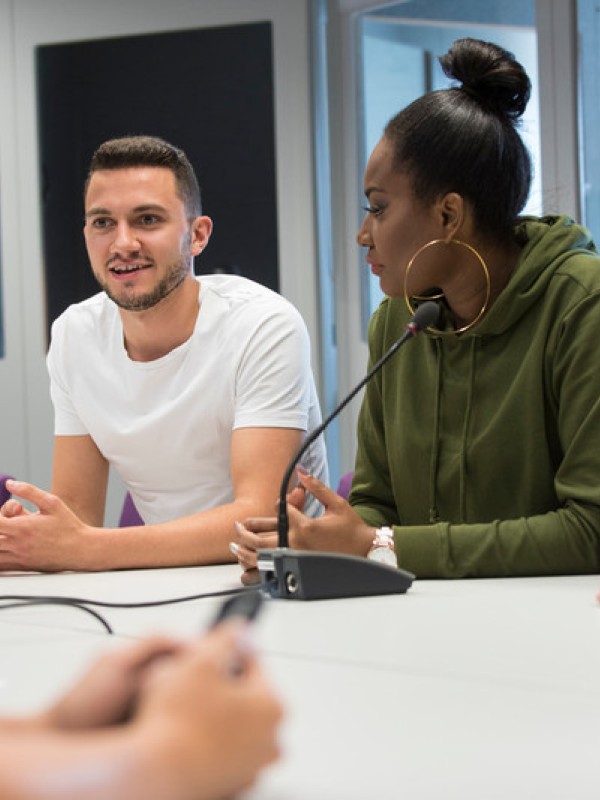 Students in an English and Translation lesson