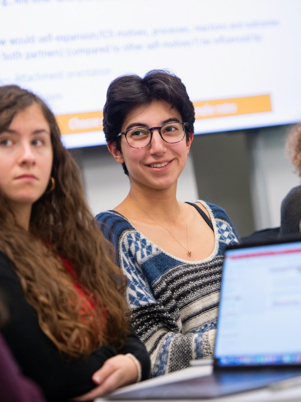 A group of psychology students listen to a lecture