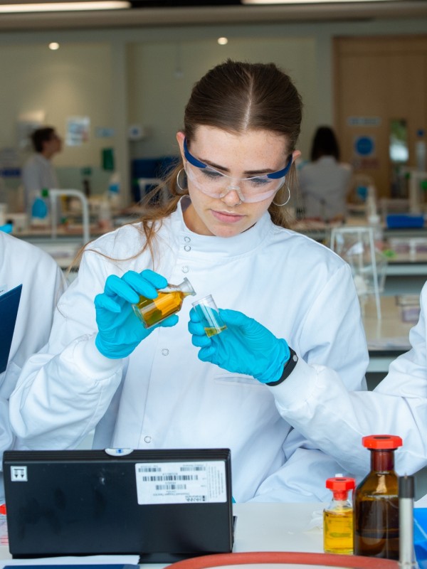 Veterinary Biosciences BSc (Hons) degree course 2026 entry University Veterinary Biosciences BSc (Hons) degree course 2026 entry University