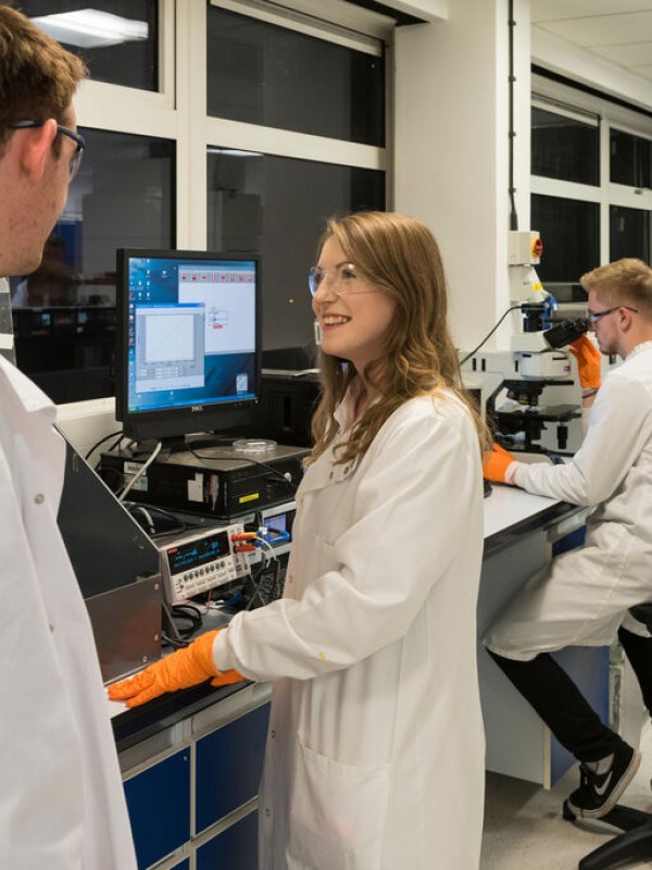 Students in Radiation Lab