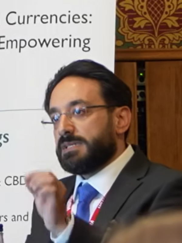 Dr. Vahid Mirzabeiki