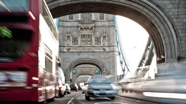 London traffic over London bridge