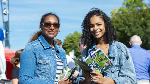 Student and parent at undergraduate open day