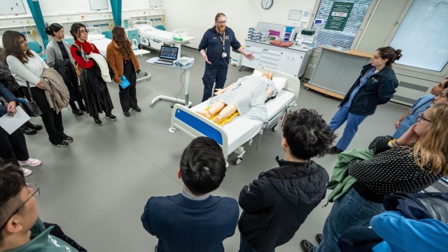 School of medicine students in lab