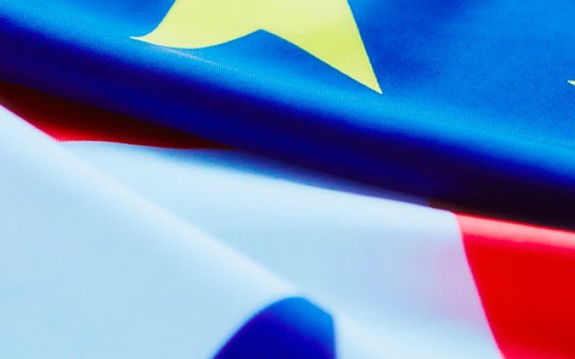 British and European flags entwined
