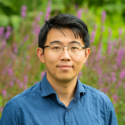 Yifan Yang