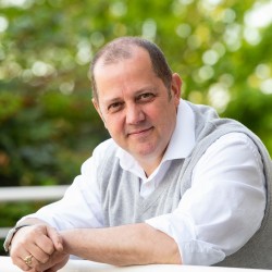 Dr Nicolas Hawkins | University of Surrey