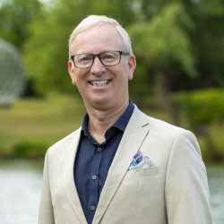 Professor Tim Dunne