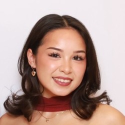 Image of Elizabeth Nyon