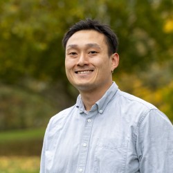 a handsome and mildly delusional dude with sheer confidence and rizz