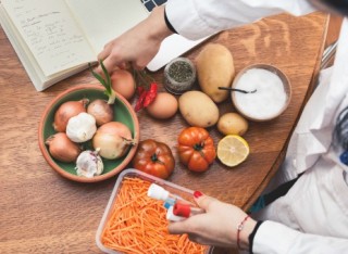 Food Science, Nutrition and Dietetics jobs University of Surrey top jobs graduate.jpg