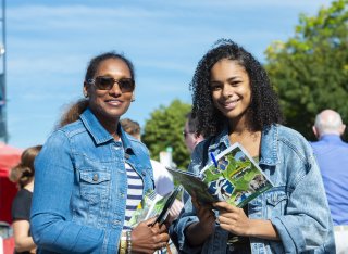 Student and parent at undergraduate open day