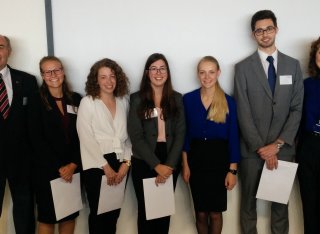 Students and staff at Chemistry Industry Day
