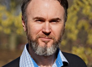 Dr Erich Round