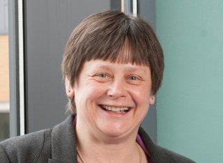 Esther VRIES, Associate Professor, PhD, MSc, drs