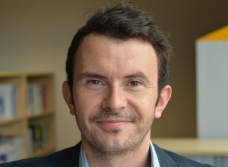 Dr Mike Duignan