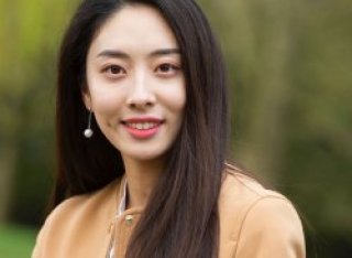 Dr Yoo Ri Kim