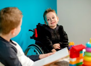 Two children learning together 