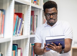 Postgraduate student in library