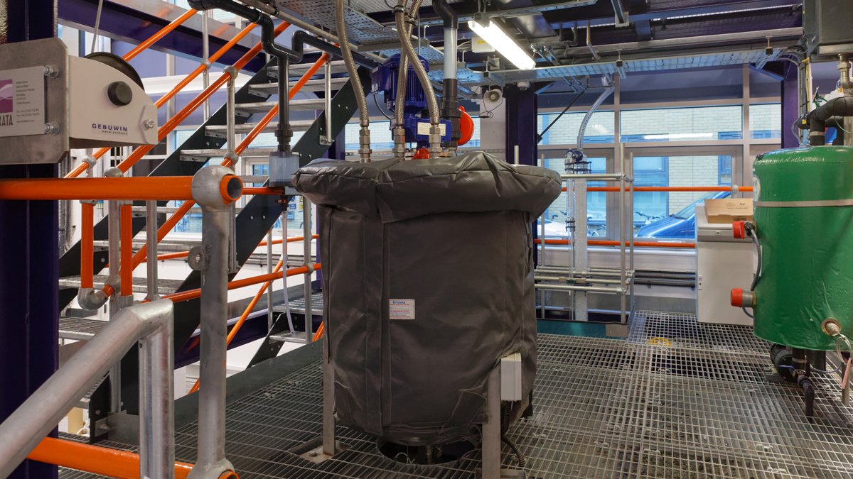 chemical-engineering-facility-media-4 Thumbnail