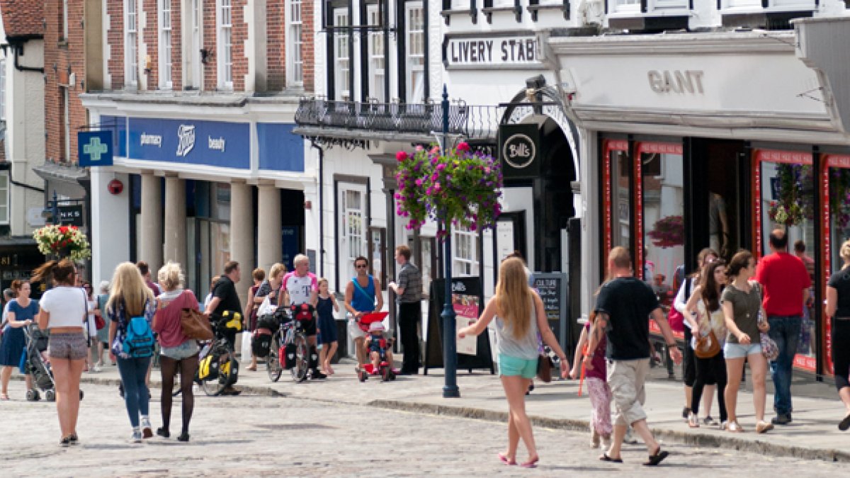 Student-life-guildford-town-centre-2.jpg Thumbnail