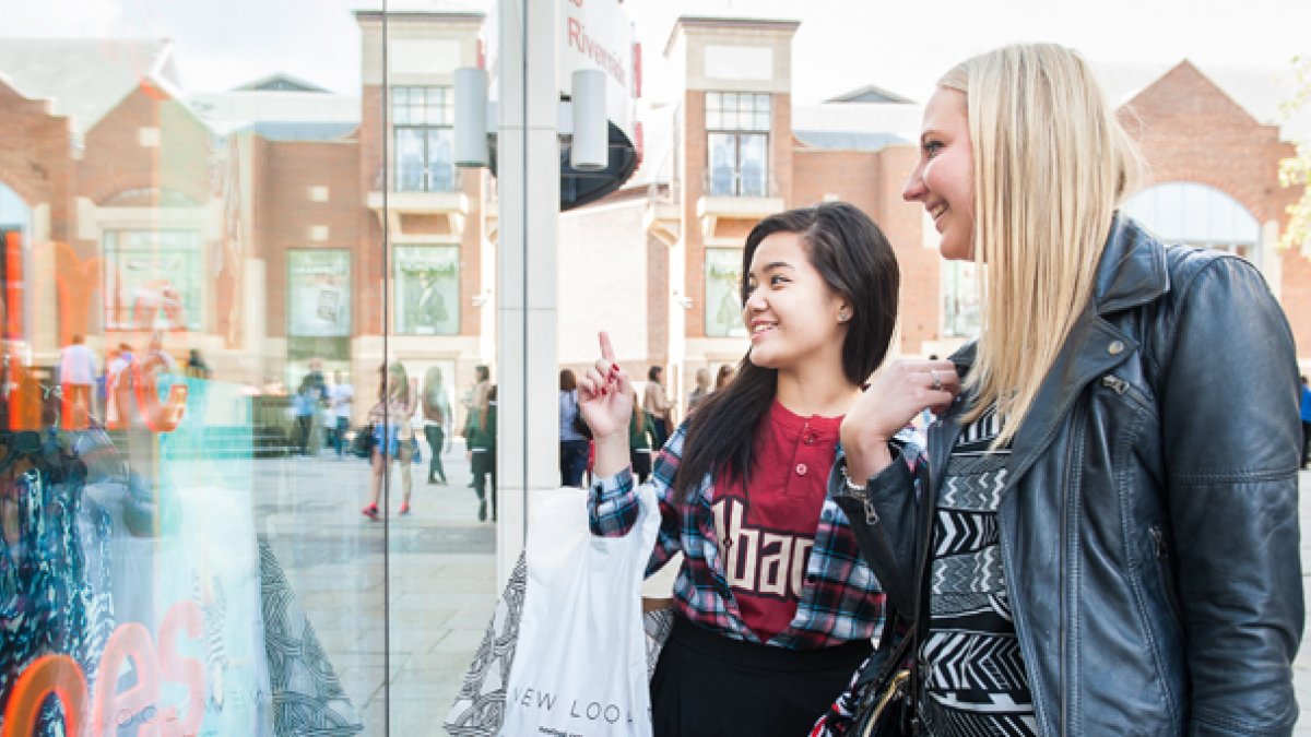 Student-life-guildford-town-centre-6.jpg Thumbnail