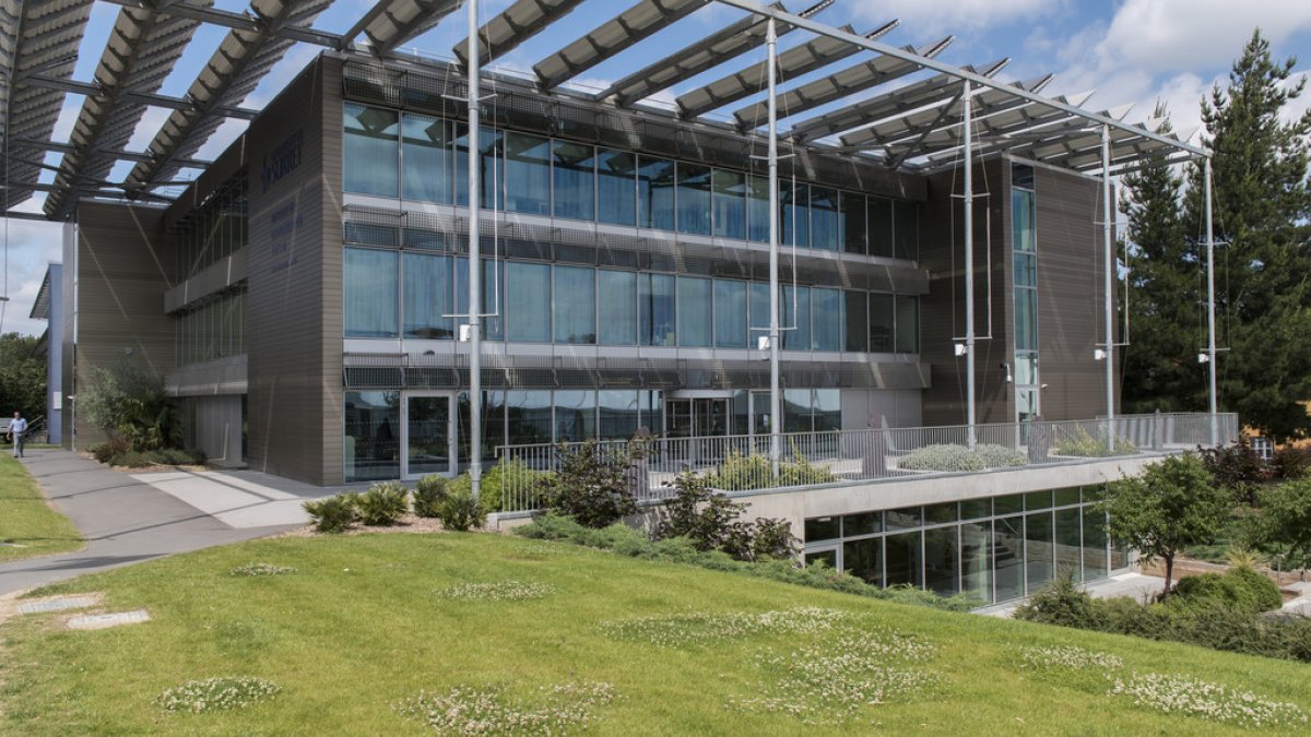 5G Innovation centre building