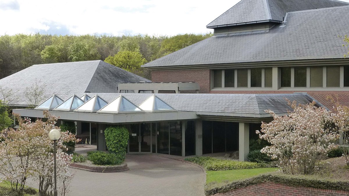 The front of the new Health Sciences building at 30 priestly road