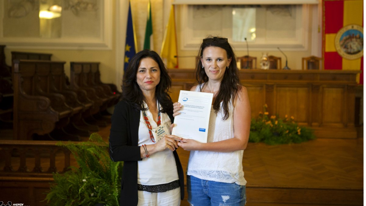 Ana Andries_main