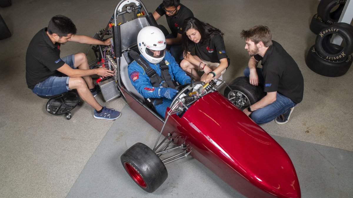 study automotive engineering