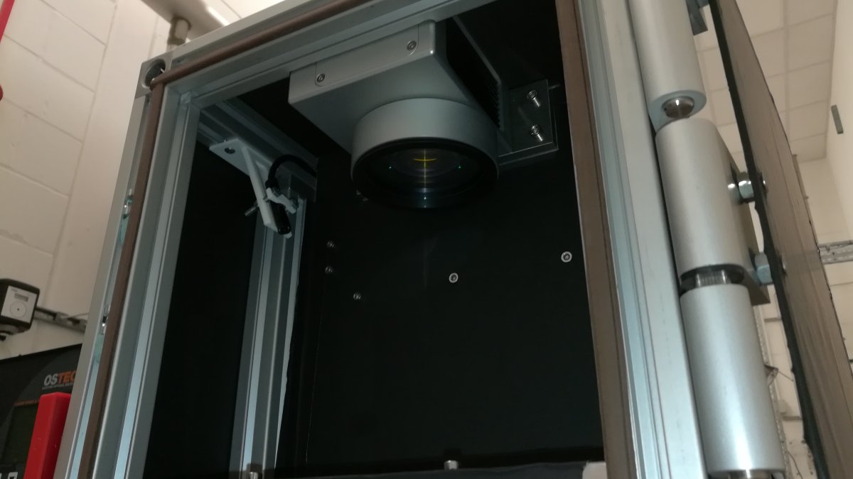 Laser system 3 Thumbnail