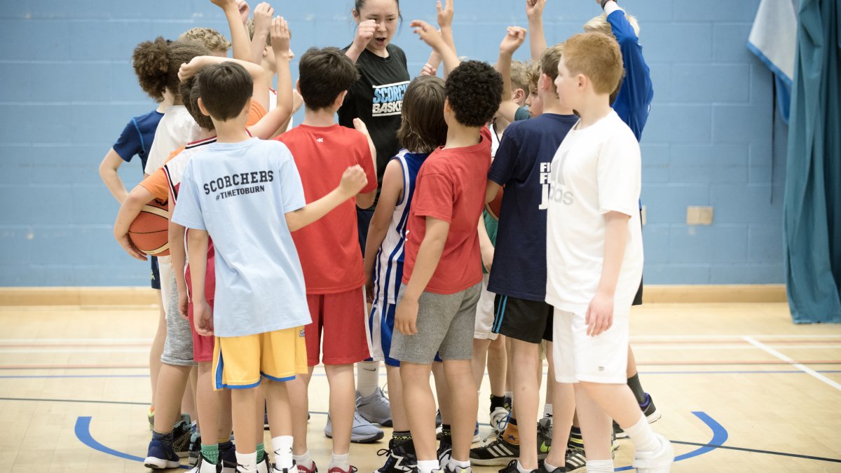 Surrey Scorchers and school children