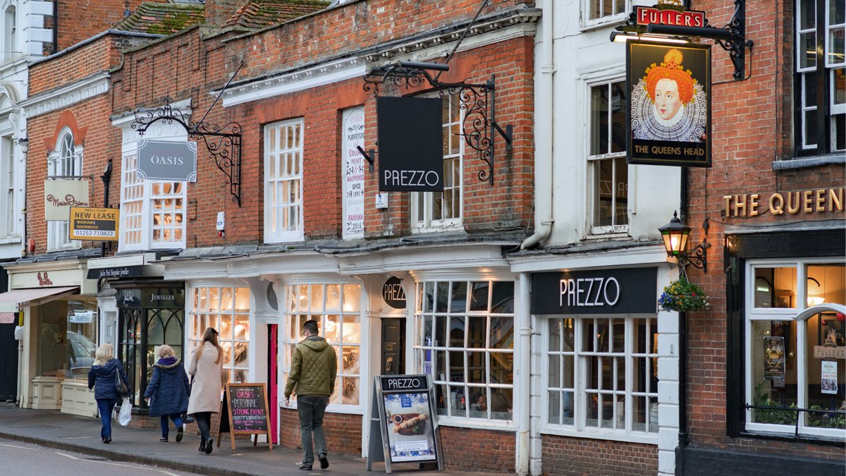 Farnham high street