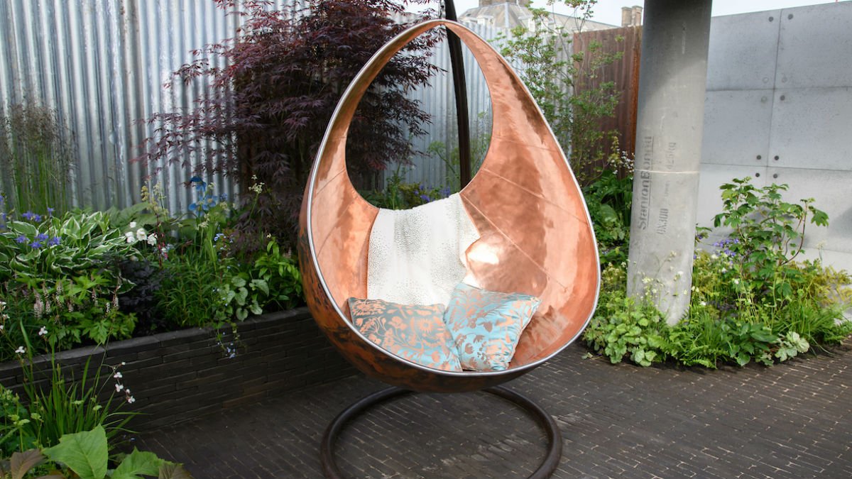 Silent Pool Gin Garden
