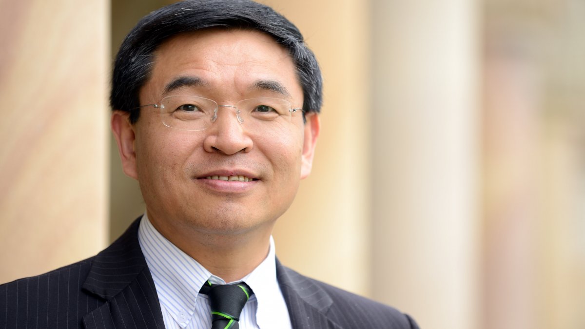 Vice-Chancellor Professor G.Q. Max Lu AO DL FREng FAA FTSE