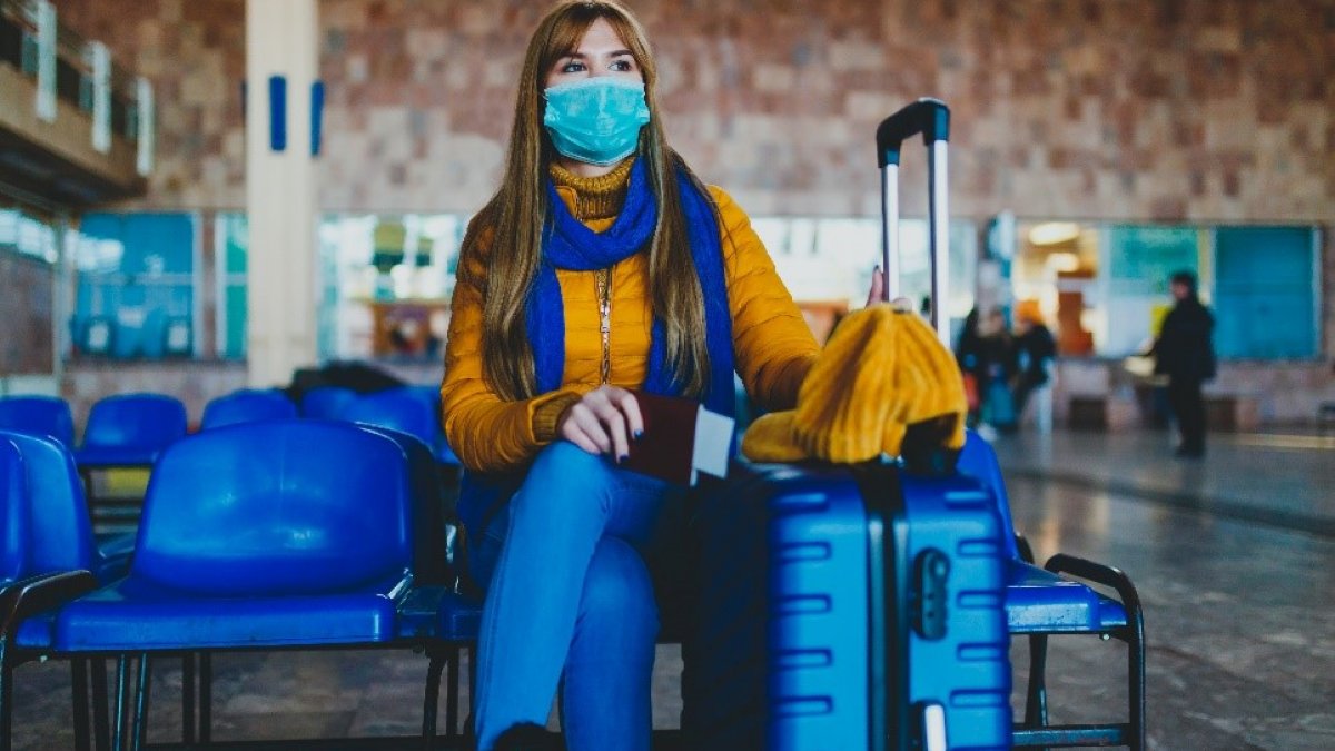 Tourist wearing facemak