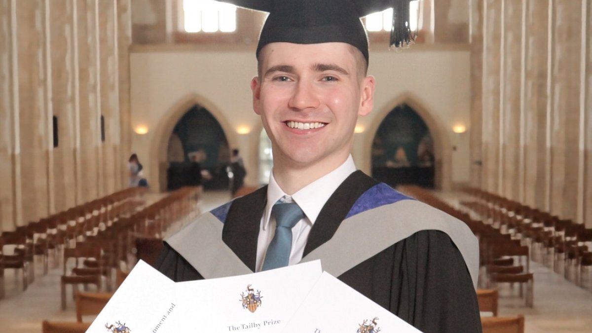 Conor graduated from Surrey in 2021.
