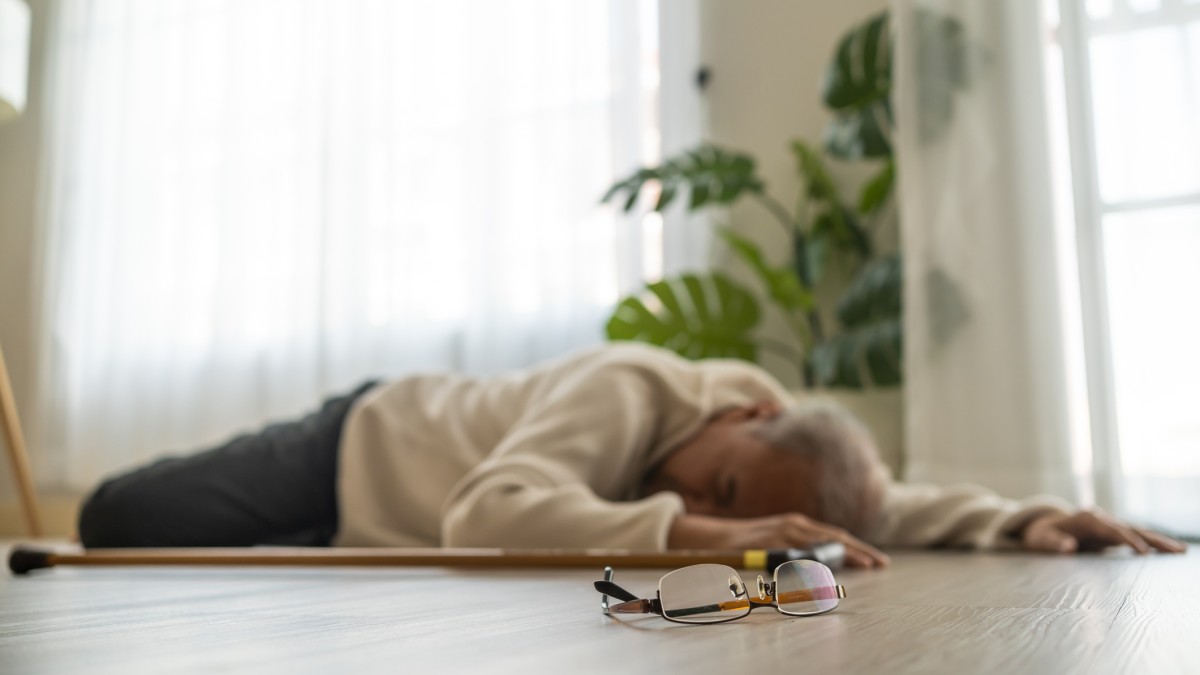 Elderly woman fallen on the floor