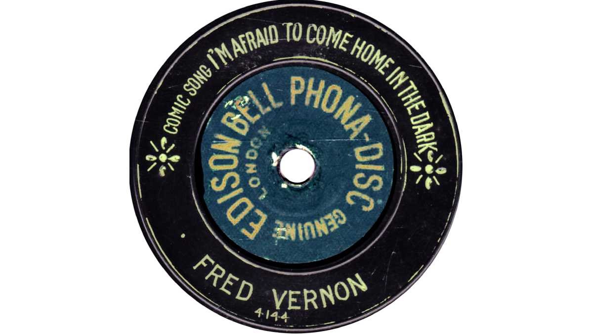 Phonadisc - Comic Song: I'm afraid to come home in the dark